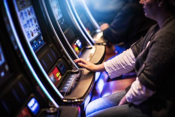 Live dealer table on bidadari22 mobile app showing real-time blackjack game